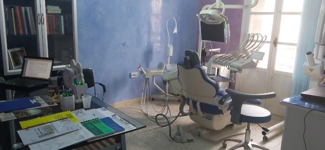 Docteur ISSAM MENACEUR