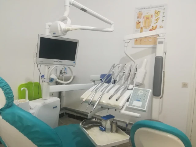 Docteur K SAADI