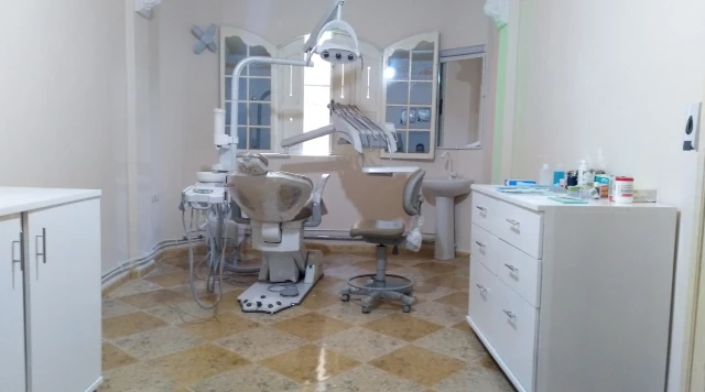 Docteur BILLAL FIZI  DENTAL CARE