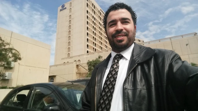 Docteur HADJIRA HIRECHE