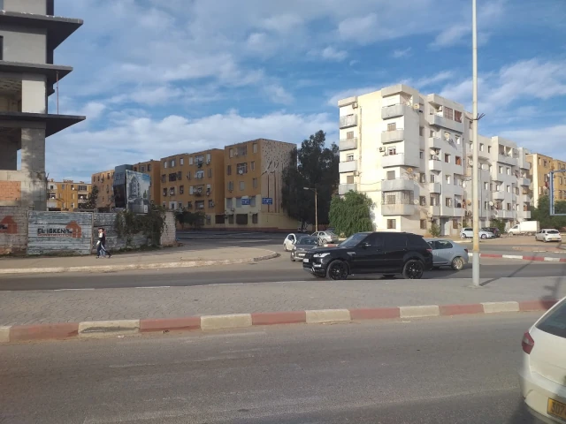 AF1QipNBk0AcYh8pKNrYDiPCqh77RkkXpXQyT7uhlvTTw1920-h1080-k-no.webp