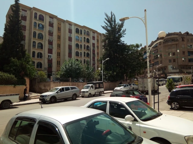 AF1QipNEG-Id__31BsQA5xrH_sqXacA--HVsAaY2SUD5w1920-h1080-k-no.webp