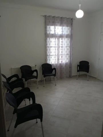 AF1QipNZ_YFJVhMN0NLZMZtUdCqDtbePTqnASVuzQVPQw1920-h1080-k-no.webp