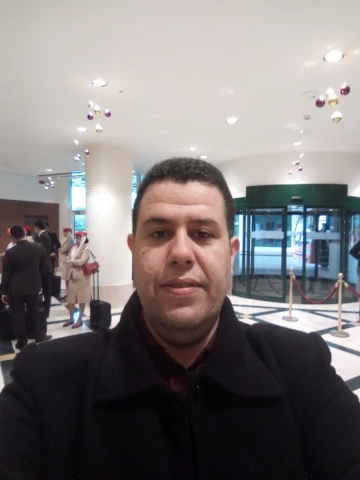 AF1QipO-uuV0PZOvYM6GCN_6TFFSYzn1gE8md4_OUtxqw1920-h1080-k-no.webp