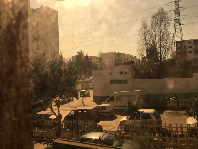 AF1QipOz-HvzNTMl_BNAjJhyUGjM9hgOyrXdhqmm_osdw1920-h1080-k-no.webp