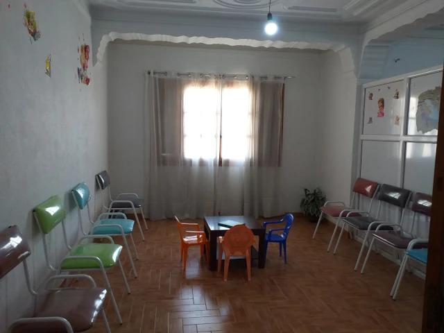 AF1QipOzuovz1TY2gt-Y0ZilPYgoWVWmeZApjQB1Qllkw1920-h1080-k-no.webp
