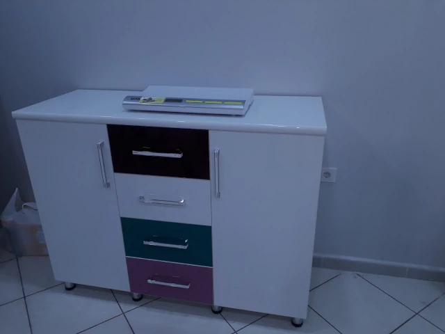 AF1QipP3MD3QROFyfy7-BcabswlLlKMZtuleHudIErzXw1920-h1080-k-no.webp